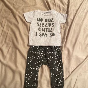 “No one sleeps until I say so” unisex outfit
